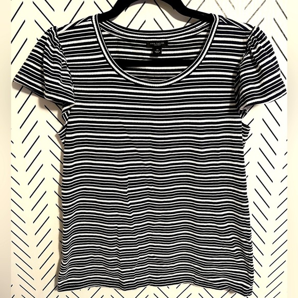 Ann Taylor Black and White Stripe Basic Tee with Flutter Sleeves - Picture 1 of 9